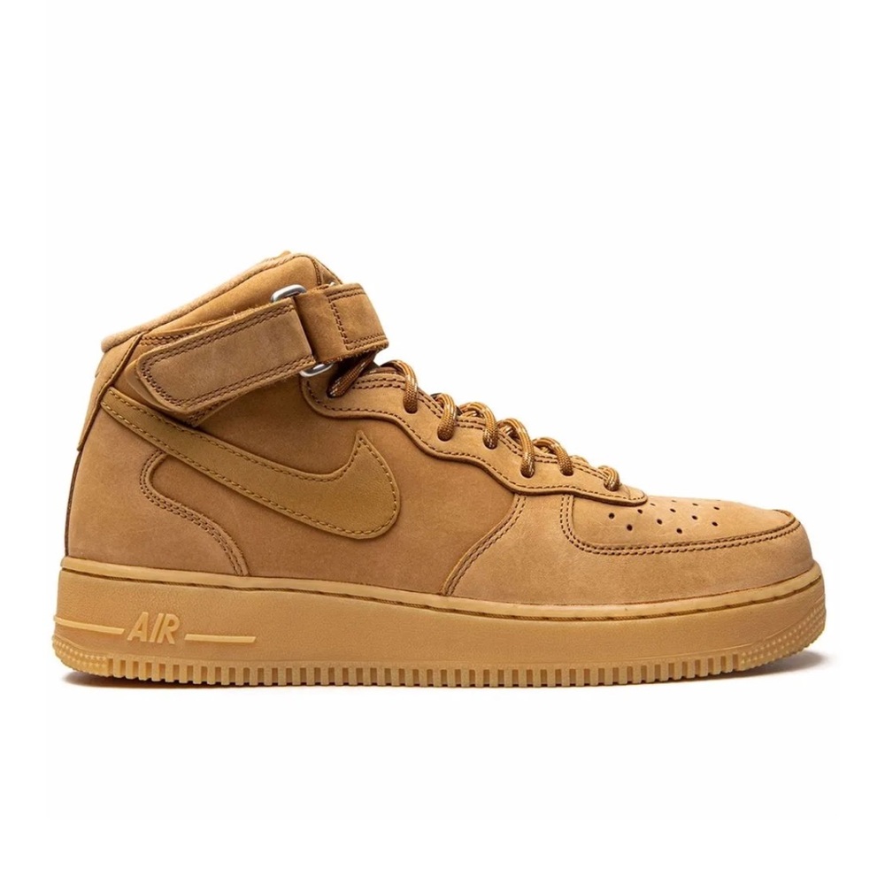 NEW NIB Nike Air Force 1’s Mid ‘07 WB Flax Size 6.5 M / 8 W
